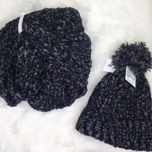 Soft Cozy Microfiber Pom Hat & Infinity Scarf Set
